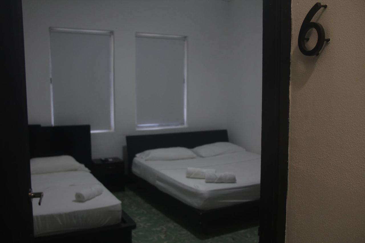 Eden'S Garden Hostel Панама Екстер'єр фото