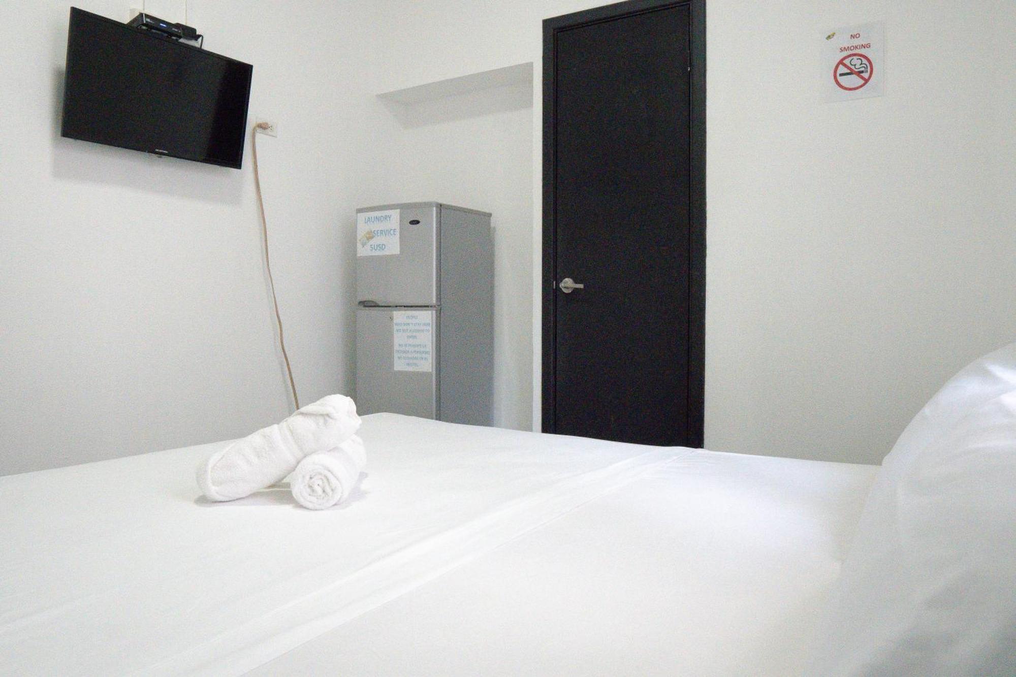 Eden'S Garden Hostel Панама Екстер'єр фото